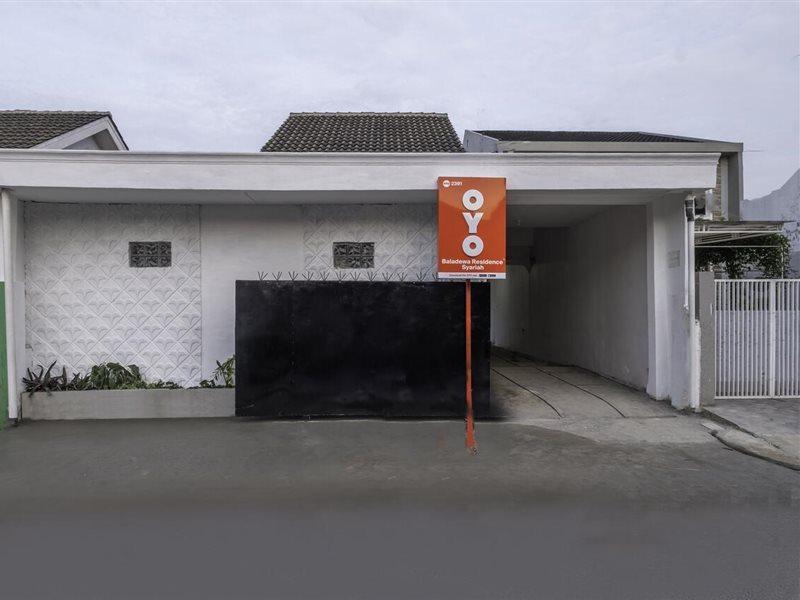 Oyo Life 2391 Baladewa Residence Syariah Karawang Zewnętrze zdjęcie