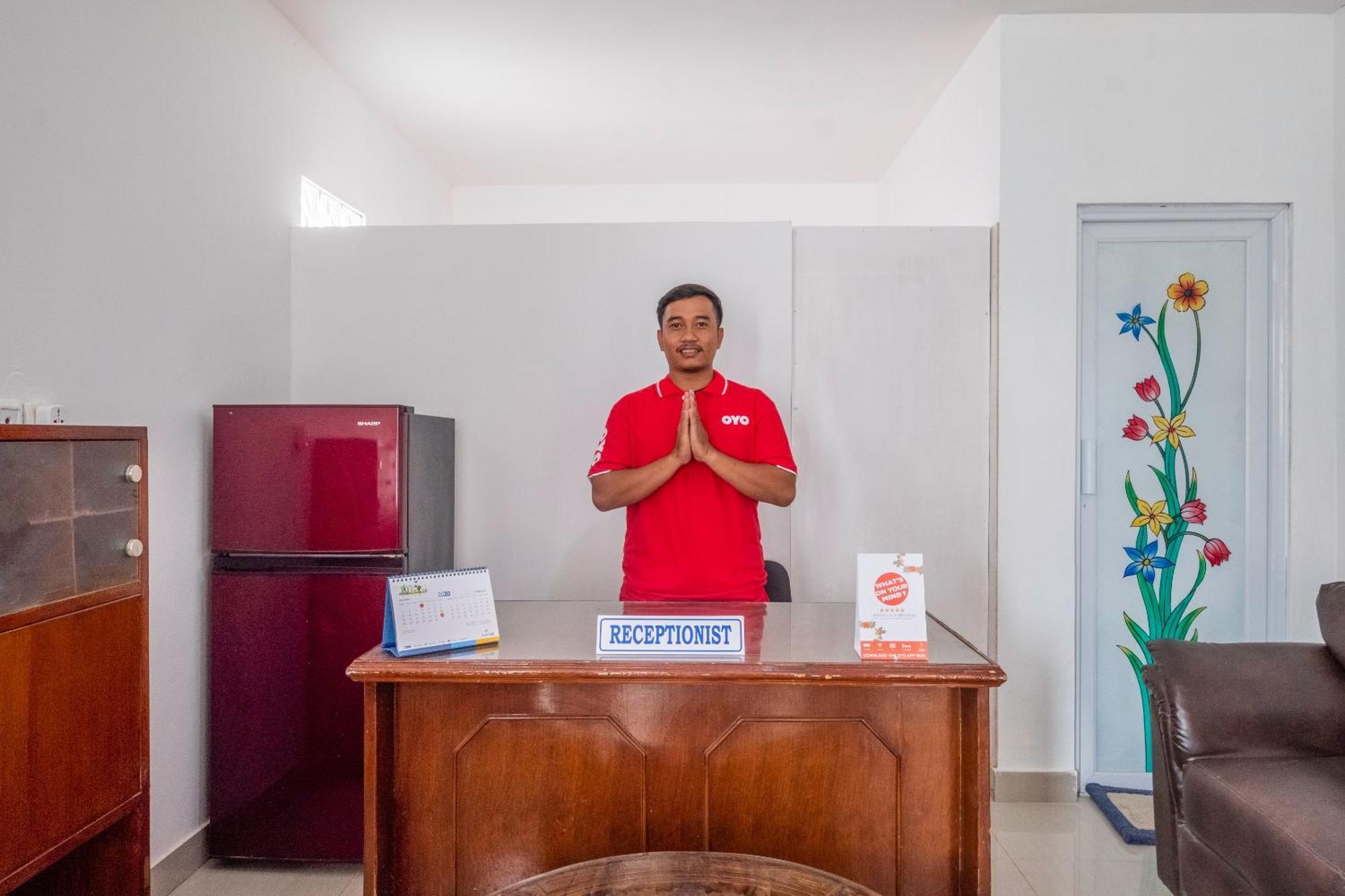 Oyo Life 2391 Baladewa Residence Syariah Karawang Zewnętrze zdjęcie